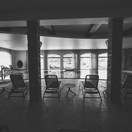אופאלניצה Hotel Remes מראה חיצוני תמונה