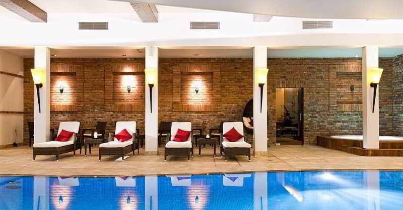 אופאלניצה Hotel Remes מראה חיצוני תמונה